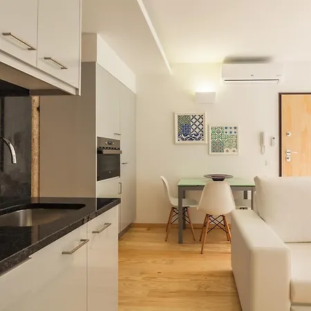 Insitu Trindade By Guestify Apartment Porto Room photo